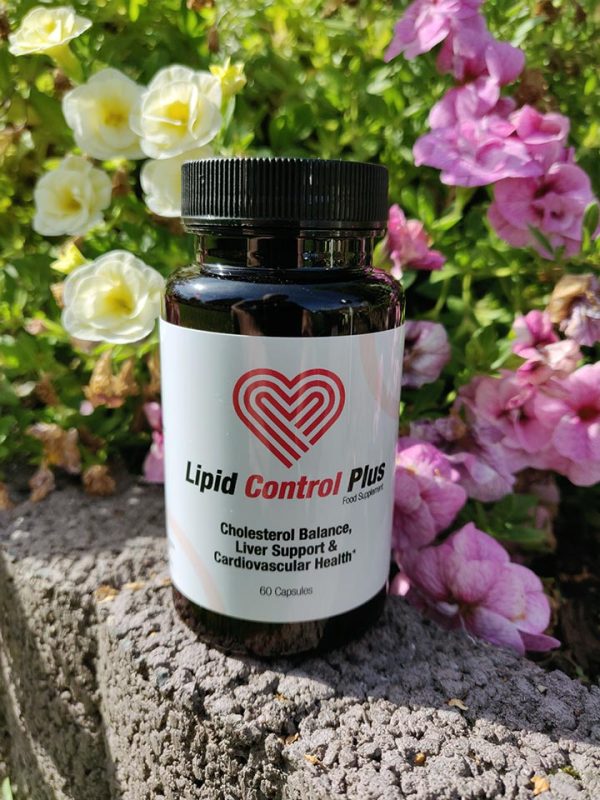 Lipid Control Plus, cholesterol, obniżenie poziomu cholesterolu LDL, podniesienie poziomu cholesterolu HDL, wsparcie zdrowia serca, ochrona naczyń krwionośnych, karczoch, liść oliwki europejskiej, monakolina K z czerwonego ryżu, berberyna, koenzym Q10, nasiona lnu