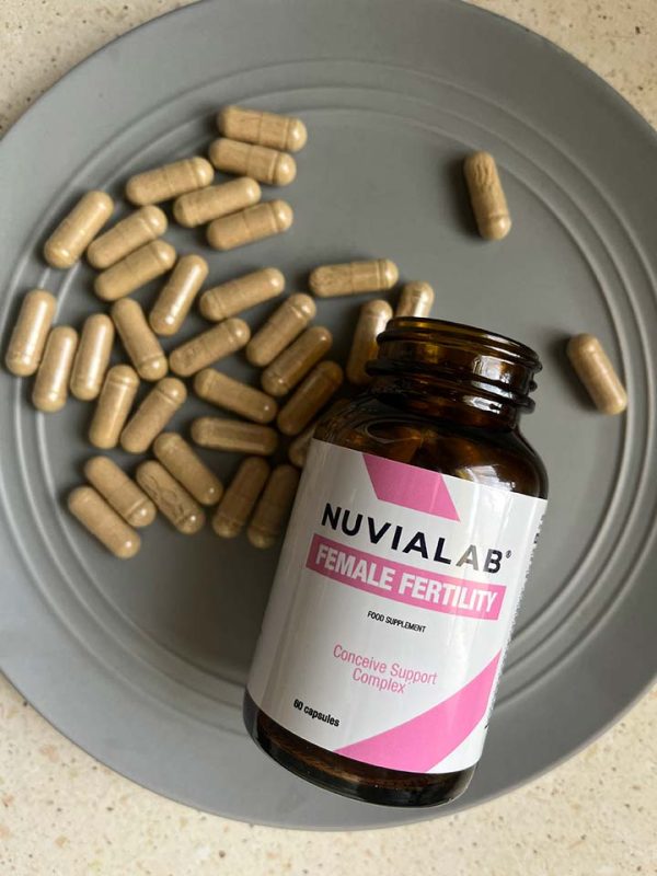 NuviaLab Female Fertility - wspomaga płodność, równowaga hormonalna, redukcja stresu i wsparcie emocjonalne, wsparcie zdrowia ogólnego, myo-inozytol, kwas foliowy, ekstrakt z lukrecji, witamina e, cynk, selen