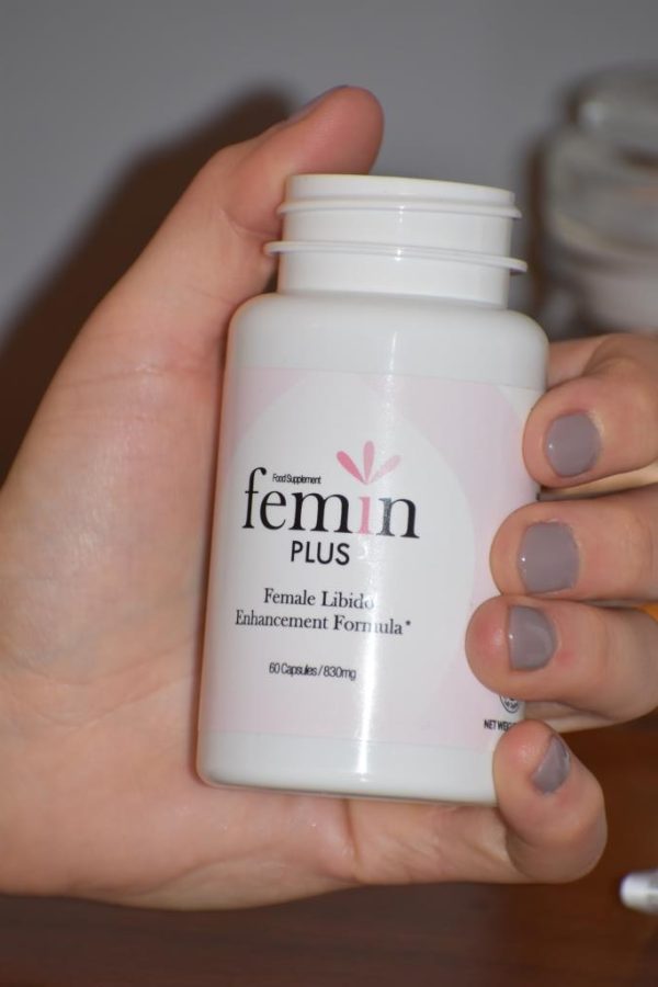 Femin Plus - libido, zwiększa libido, poprawia krążenie, regulacja hormonalna, poprawa nastroju, l-arganina, żeń-szeń, nasiona kozieradki, witamina E, korzeń maca, witamina B6
