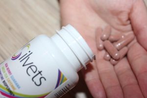 Silvets, suplement diety, odchudzanie, kontrola apetytu, przyspieszenie metabolizmu, naturalne składniki, spalanie tłuszczu, redukcja wagi, zielona herbata, guarana, cayenne pepper, L-karnityna, Acai berry, bioperyna