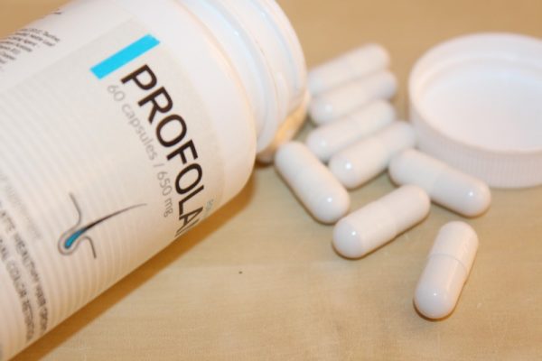 Profolan - na łysienie, wypadanie włosów, wzmocnienie włosów, stymulacja wzrostu nowych włosów, redukcja łysienia androgenowego, formuła Grow3, biotyna, miedź, witamina E, tauryna